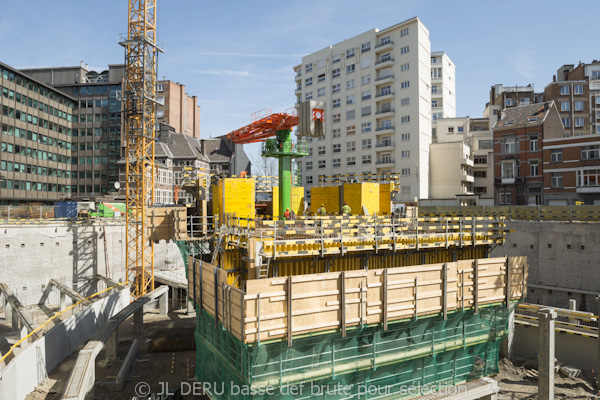 tour des finances à Liège